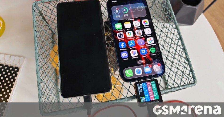 Test: using the Realme P4 Power as a power bank for your iPhone Test: using the Realme P4 Power as a power bank for your iPhone